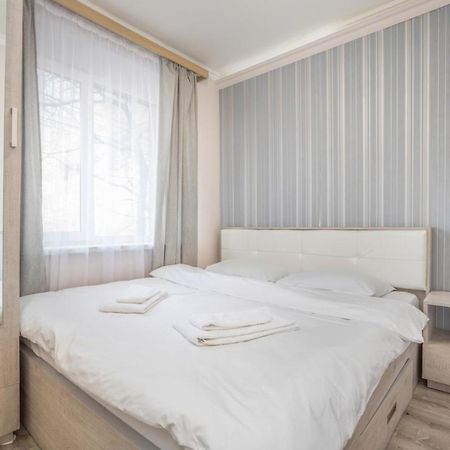 Stay Inn Cute Apartment Next To Hilton Armenia Yerevan Exterior photo